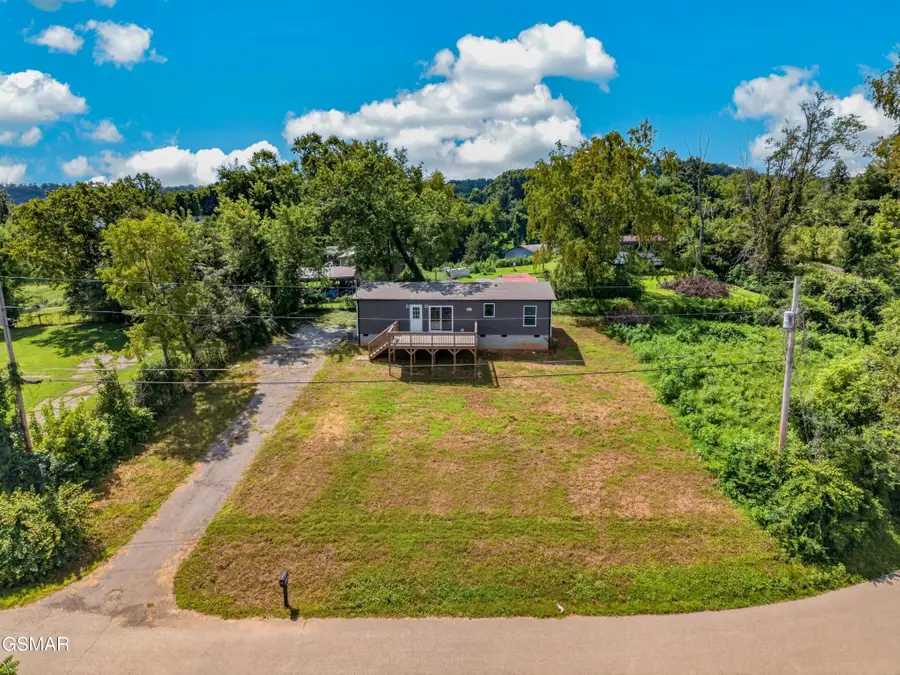 135 Gamble Lane, La Follette, TN 37766 - #2