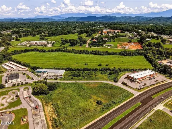 0 Middle Creek Road, Sevierville, TN 37862