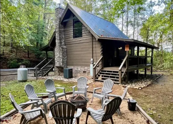 1060 Sunrise Boulevard, Sevierville, TN 37862