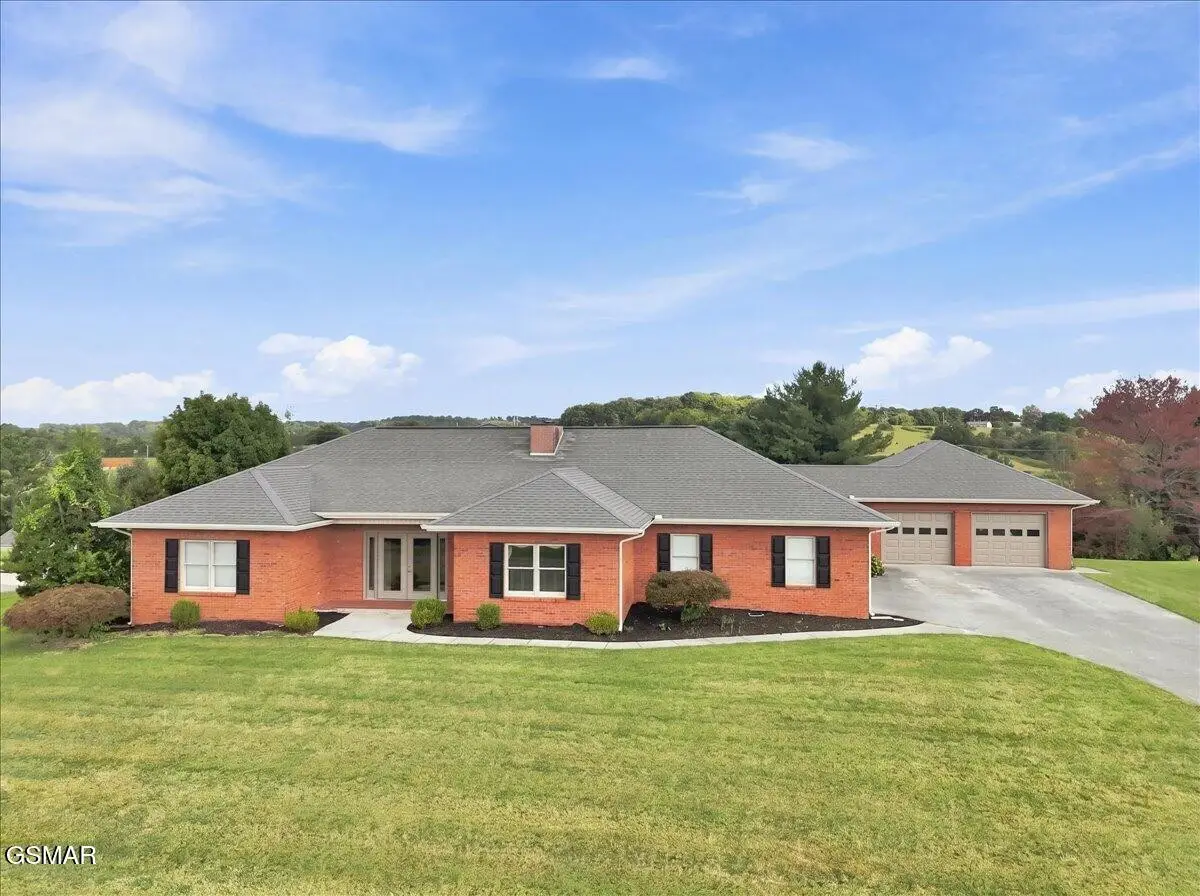 1272 Stonewall Jackson Drive, Dandridge, TN 37725 - #1