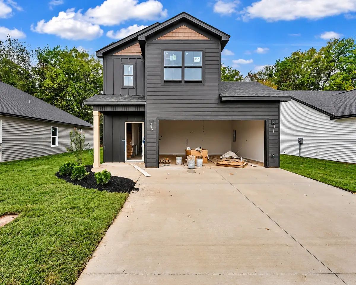 1034 Cadence Ct, Clarksville, TN 37042 - #1