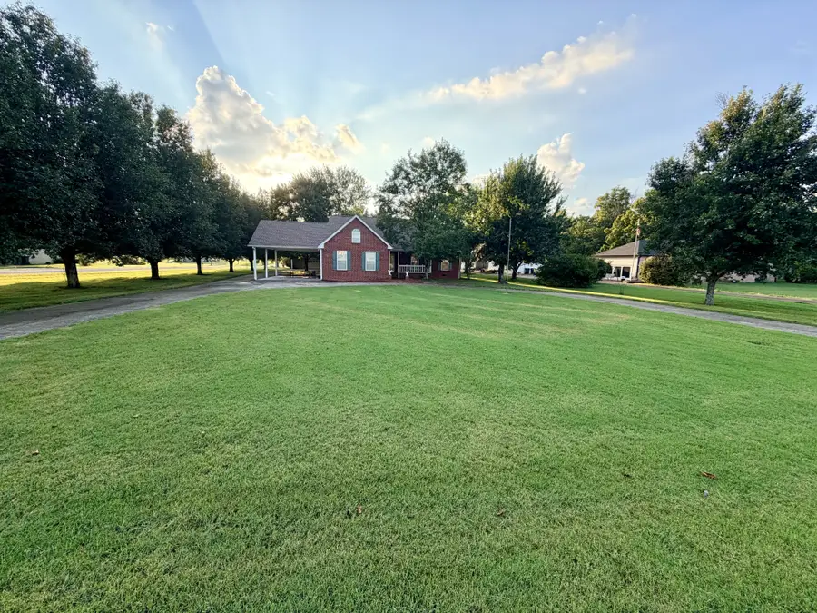 759 Rock Springs Rd, Castalian Springs, TN 37031 - #3
