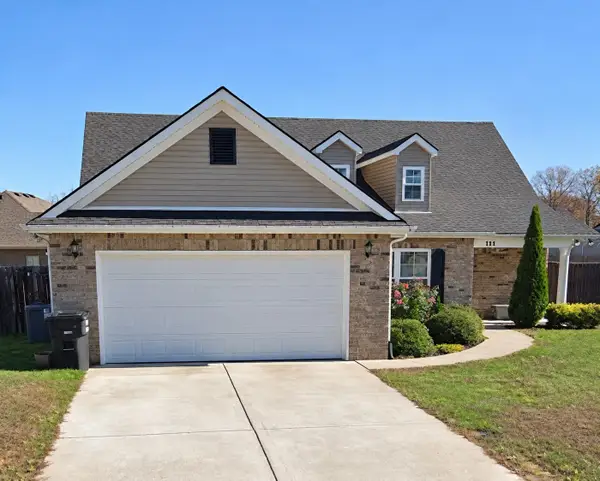 280 Spring Breeze Dr, Tullahoma, TN 37388