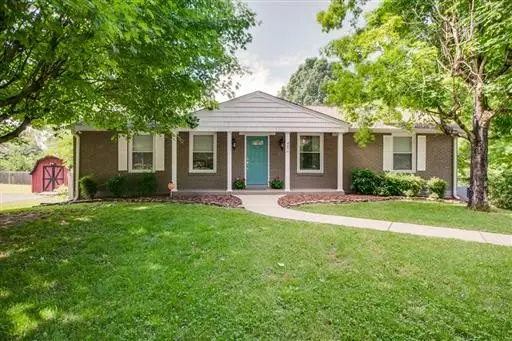 407 Hilltop Dr, Columbia, TN 38401 - #1