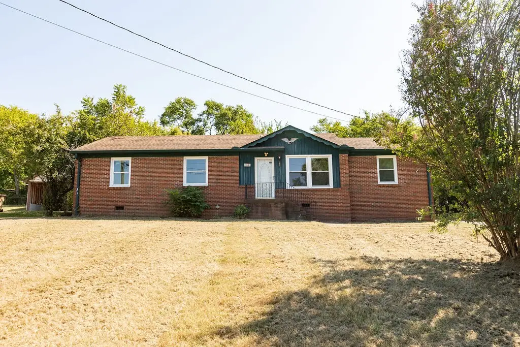 214 Cindy Pl, Goodlettsville, TN 37072 - #1
