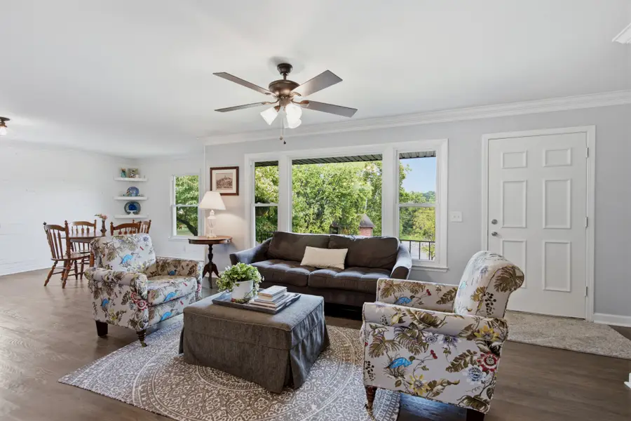 3337 Falls Creek Dr, Nashville, TN 37214 - #2