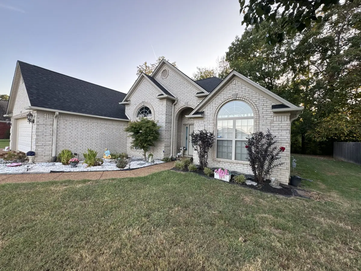 132 Oxford Dr, Jackson, TN 38305 - #1