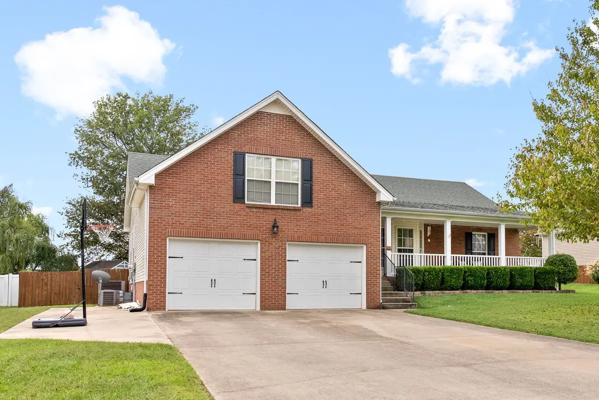 3925 Justene Ct, Clarksville, TN 37040 - #1