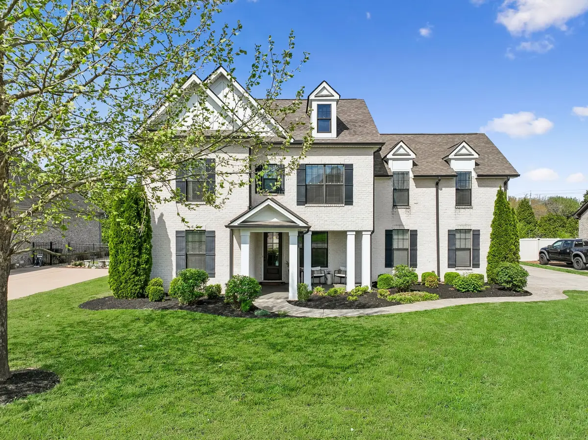 2833 Battleground Dr, Murfreesboro, TN 37129 - #1