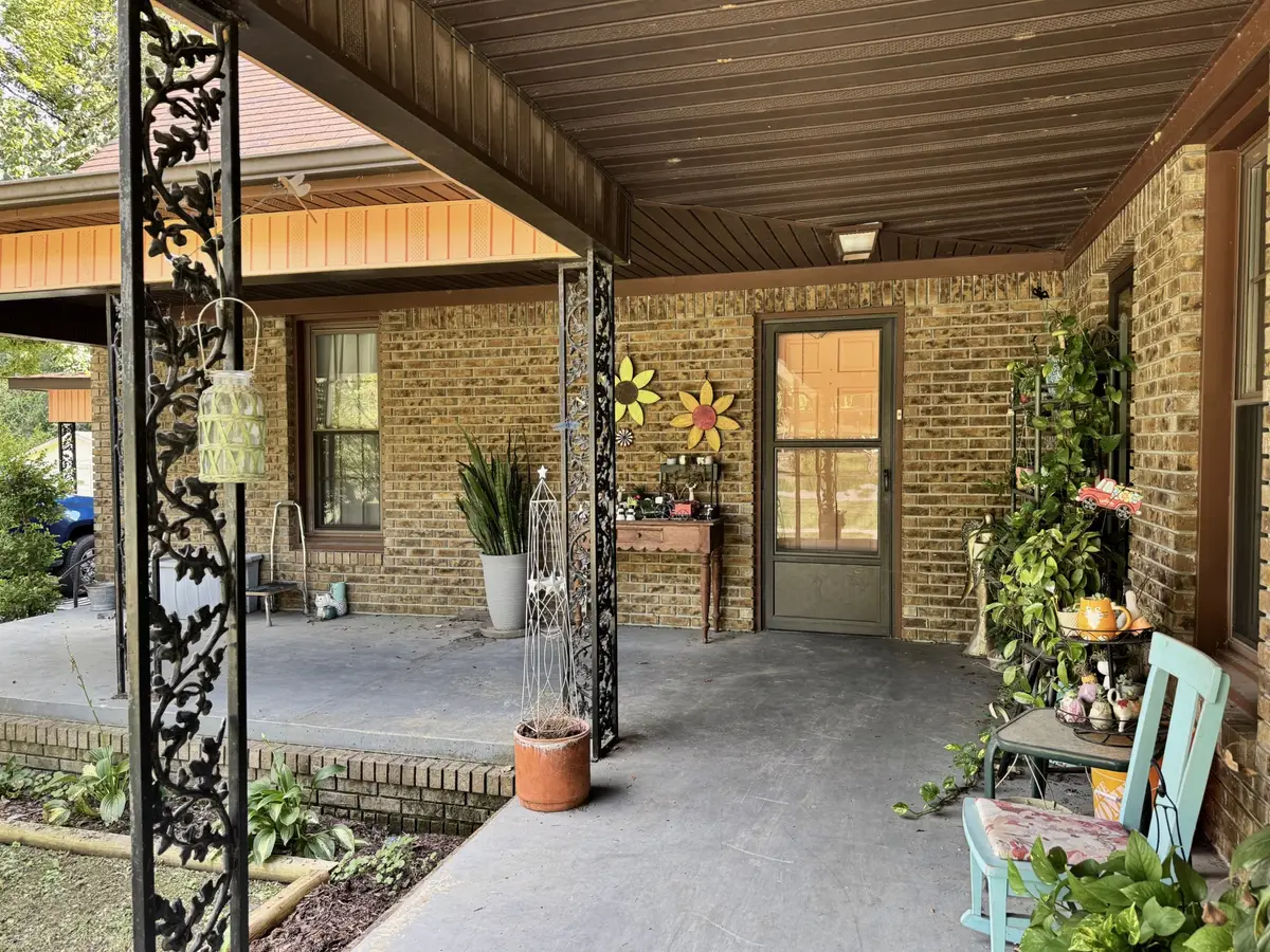 109 W 1st St, Iron City, TN 38463 - #1