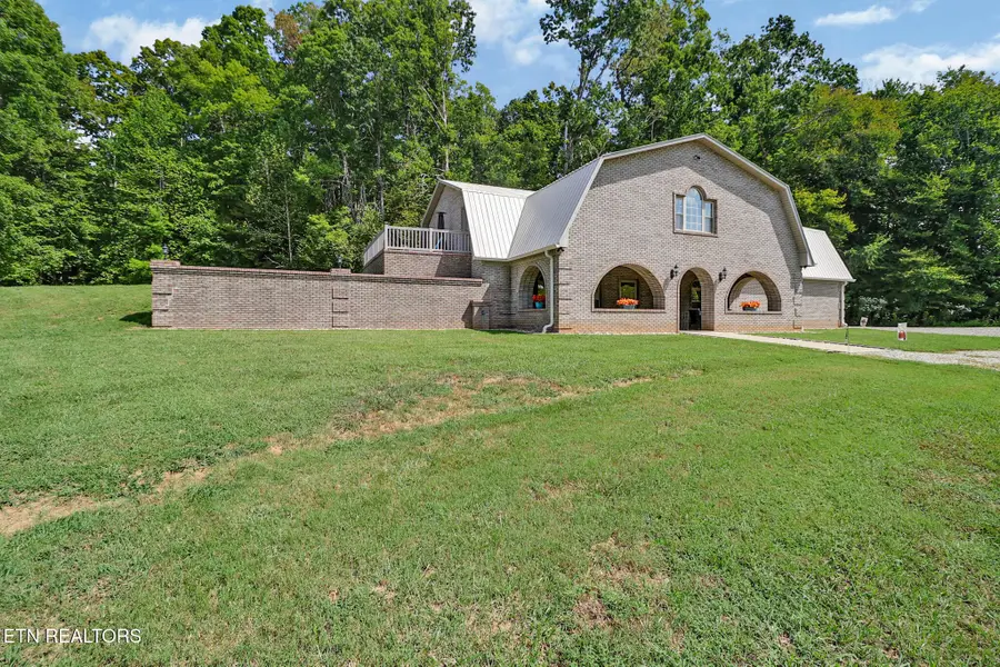 2705 Lick Creek Rd, Pall Mall, TN 38577 - #3