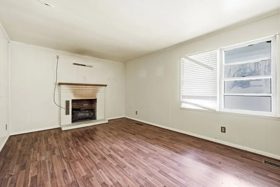 335 Gay Rd, McMinnville, TN 37110 - #3