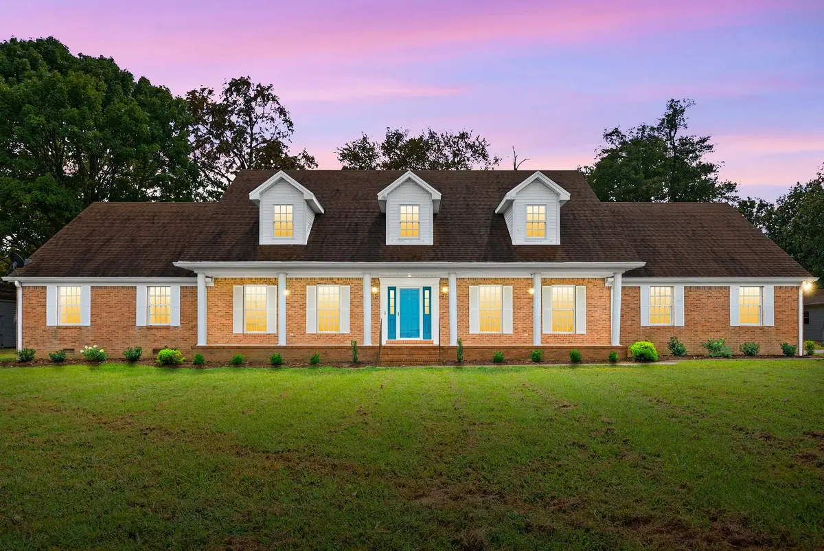 4655 Cadiz Rd, Hopkinsville, KY 42240 - #1