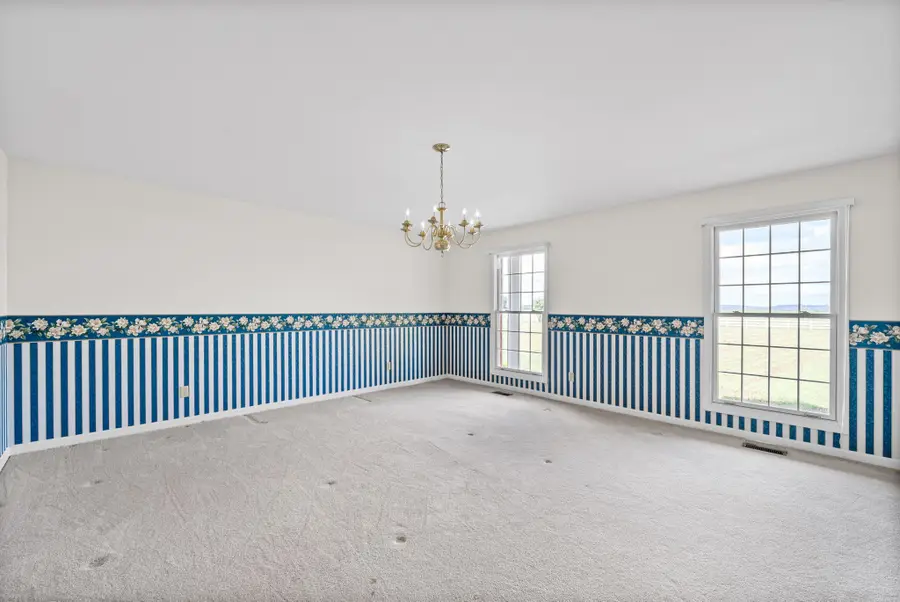 4655 Cadiz Rd, Hopkinsville, KY 42240 - #3