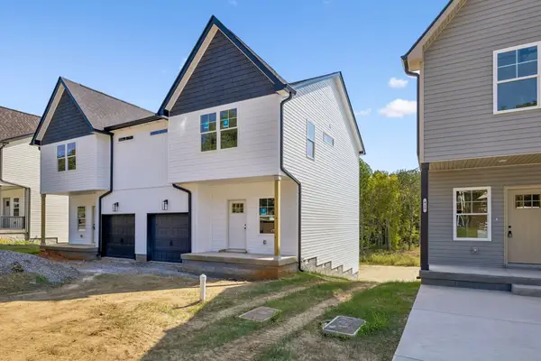 415 Cook Dr, Clarksville, TN 37042