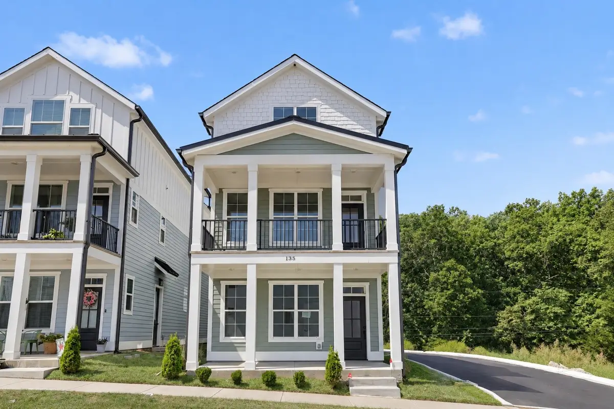 135 Stella Dr, Nashville, TN 37209 - #1