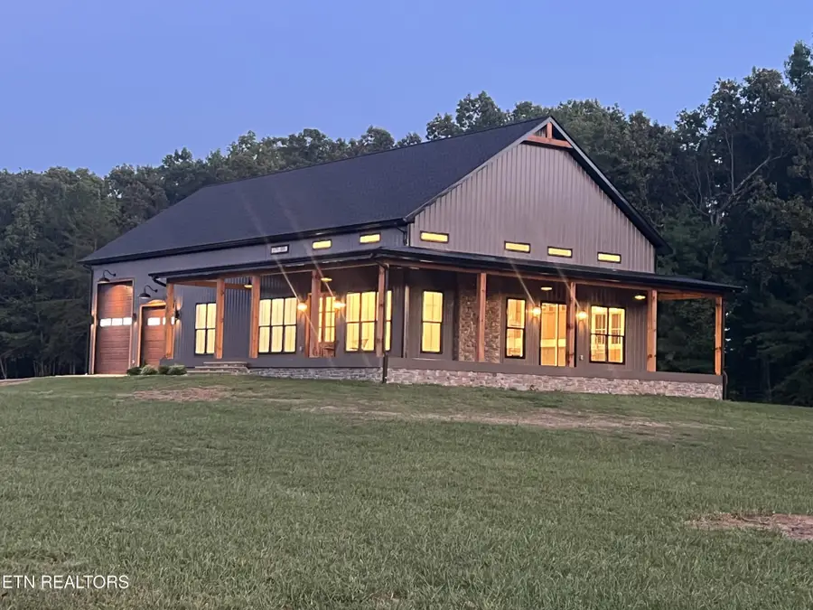1301 Nichol Creek Drive, Jamestown, TN 38556 - #2