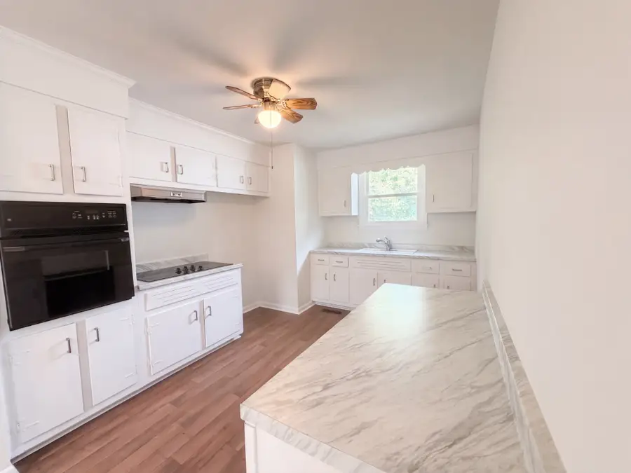 313 Lafayette Rd, Clarksville, TN 37042 - #2