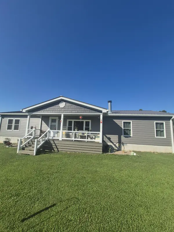 524 Clear Creek Ln, Monterey, TN 38574