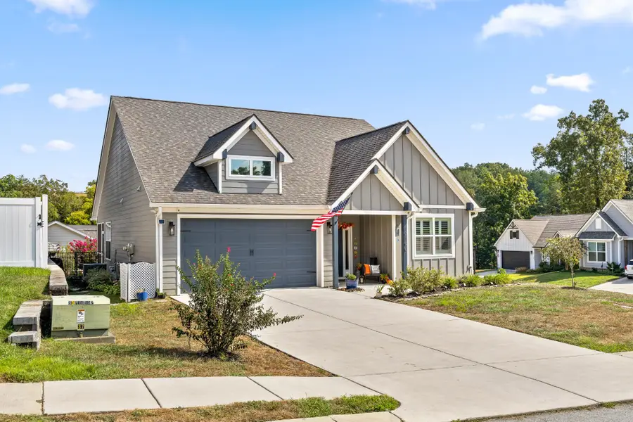 12190 Avery Place, Soddy Daisy, TN 37379 - #2