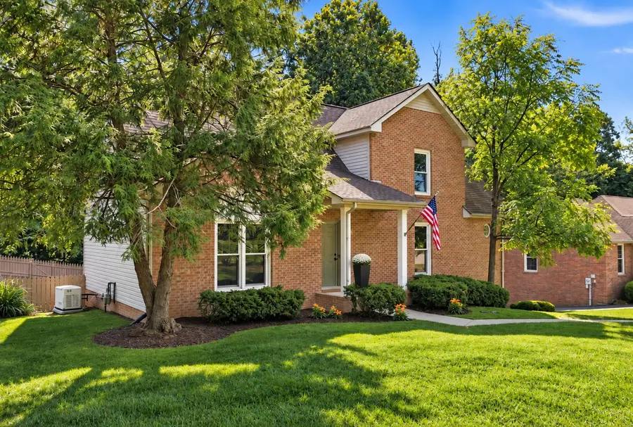 111 Vannoak Dr, Clarksville, TN 37043 - #3