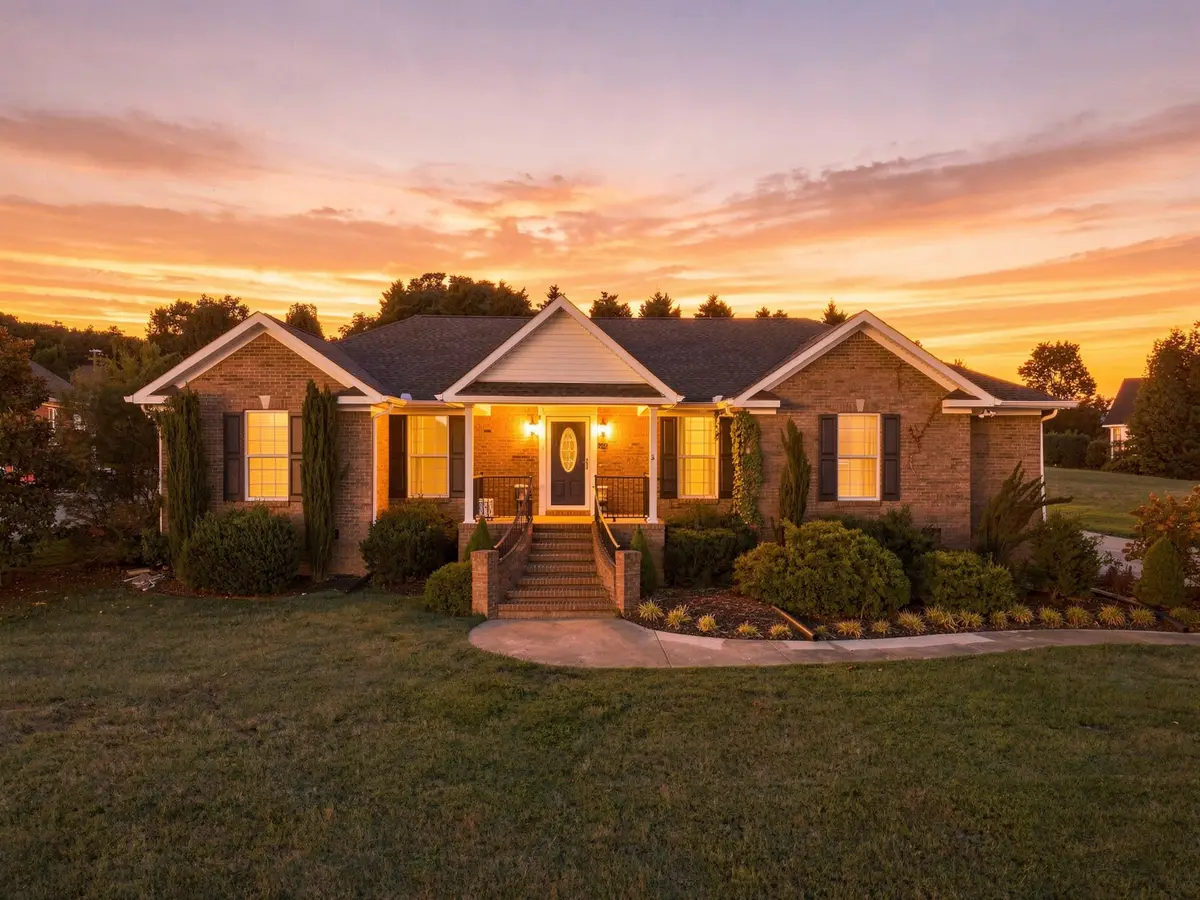 739 Brookside Dr, Lewisburg, TN 37091 - #1