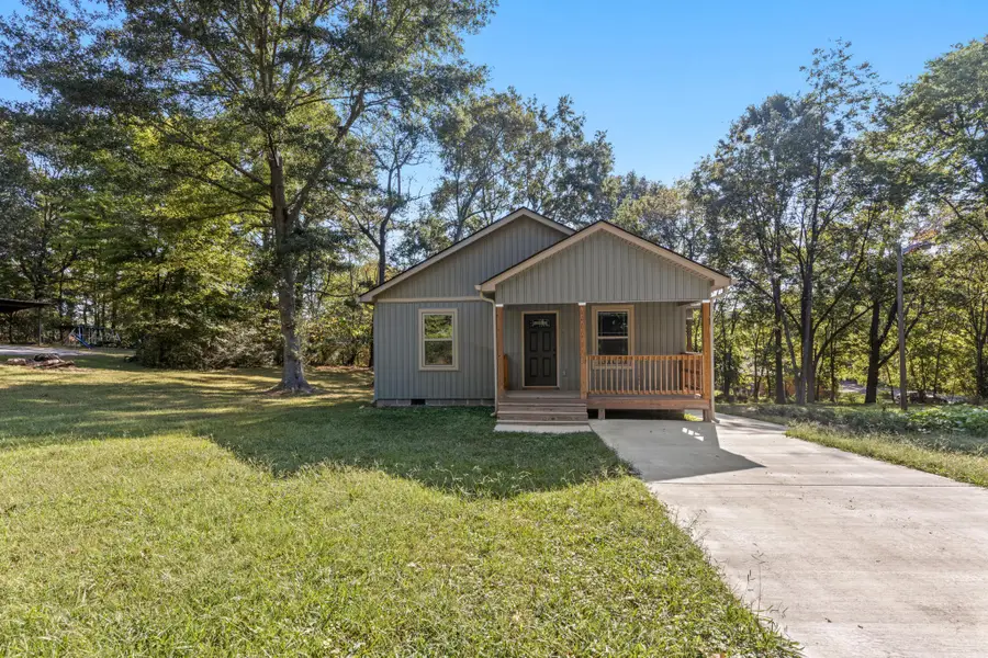 205 Cavender Street, La Fayette, GA 30728 - #2