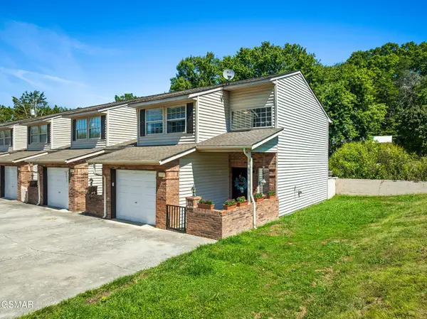 1315 Mountain Meadows Way #8, Sevierville, TN 37862