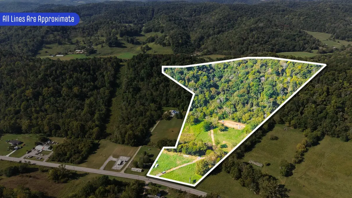 3360 Hartsville Rd, Lafayette, TN 37083 - #1