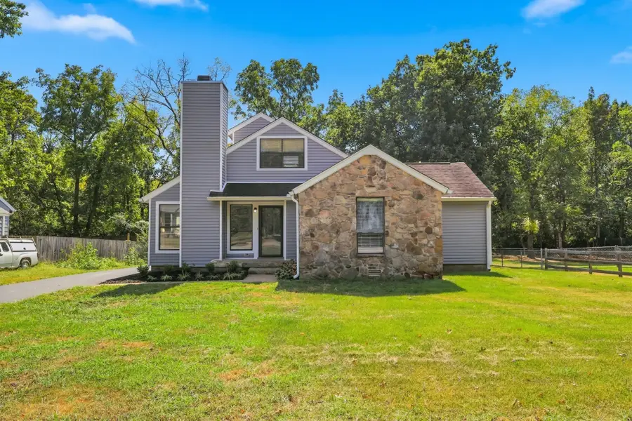 342 Sunrise Cir, Mount Juliet, TN 37122 - #2