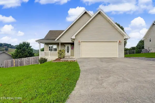 768 Harvest Meadows Drive, Kodak, TN 37764
