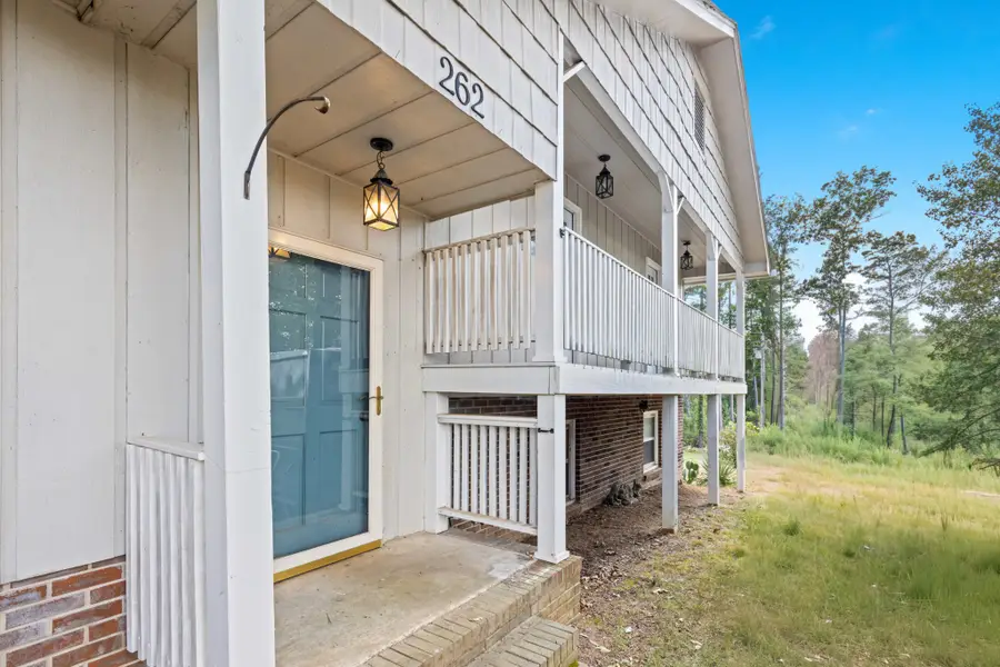 262 Grizzell Rd, McMinnville, TN 37110 - #2
