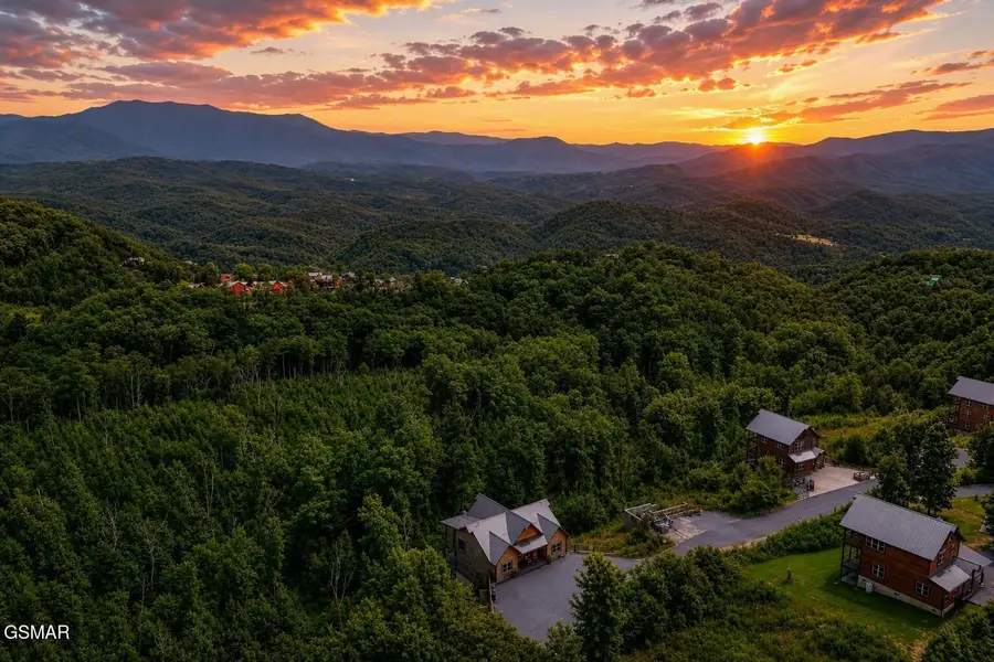 1529 Majestic Mountain Drive, Sevierville, TN 37876 - #3