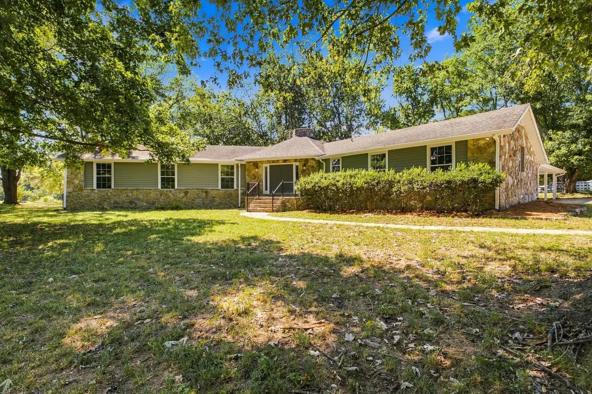 200 Graystone Dr, Gallatin, TN 37066 - #1