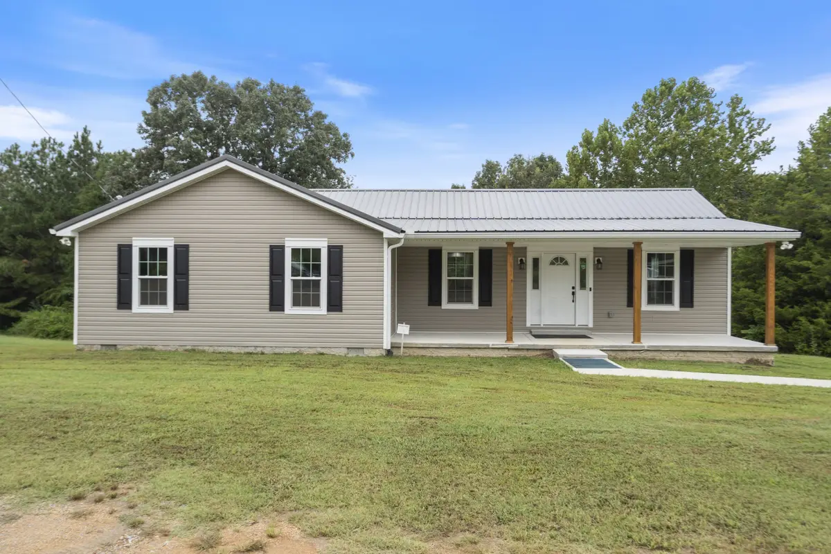 11526 Aaron Ln, Nunnelly, TN 37137 - #1