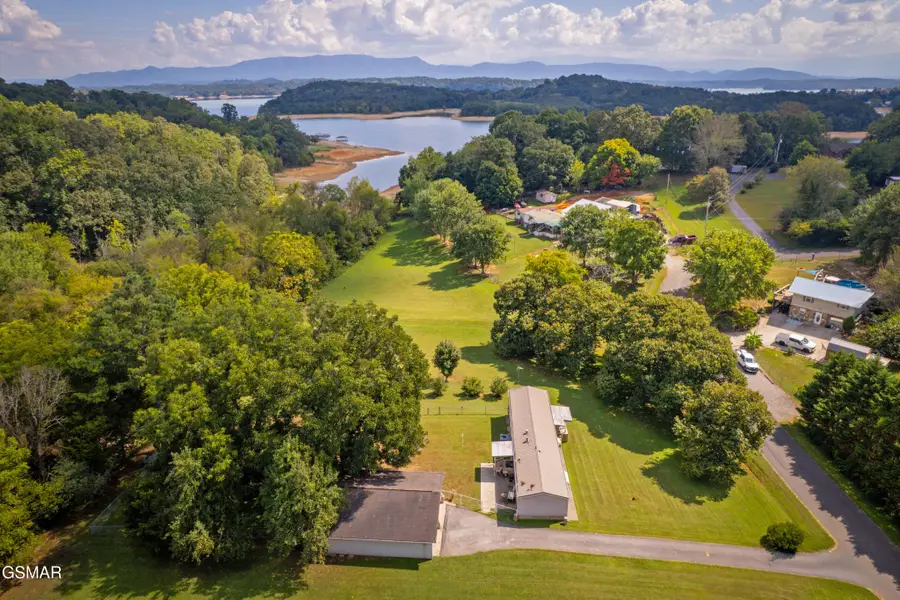 1420 Martha Dandridge Circle, Dandridge, TN 37725 - #3