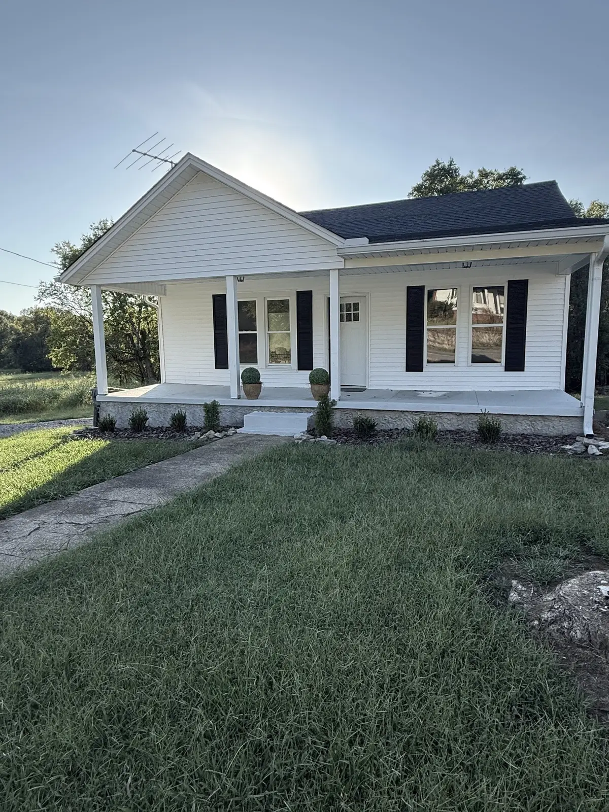 303 Broadway, Hartsville, TN 37074 - #1