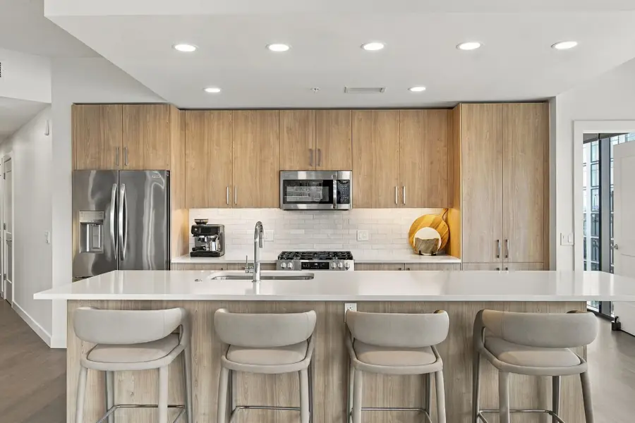 1212 Demonbreun St #715, Nashville, TN 37203 - #3