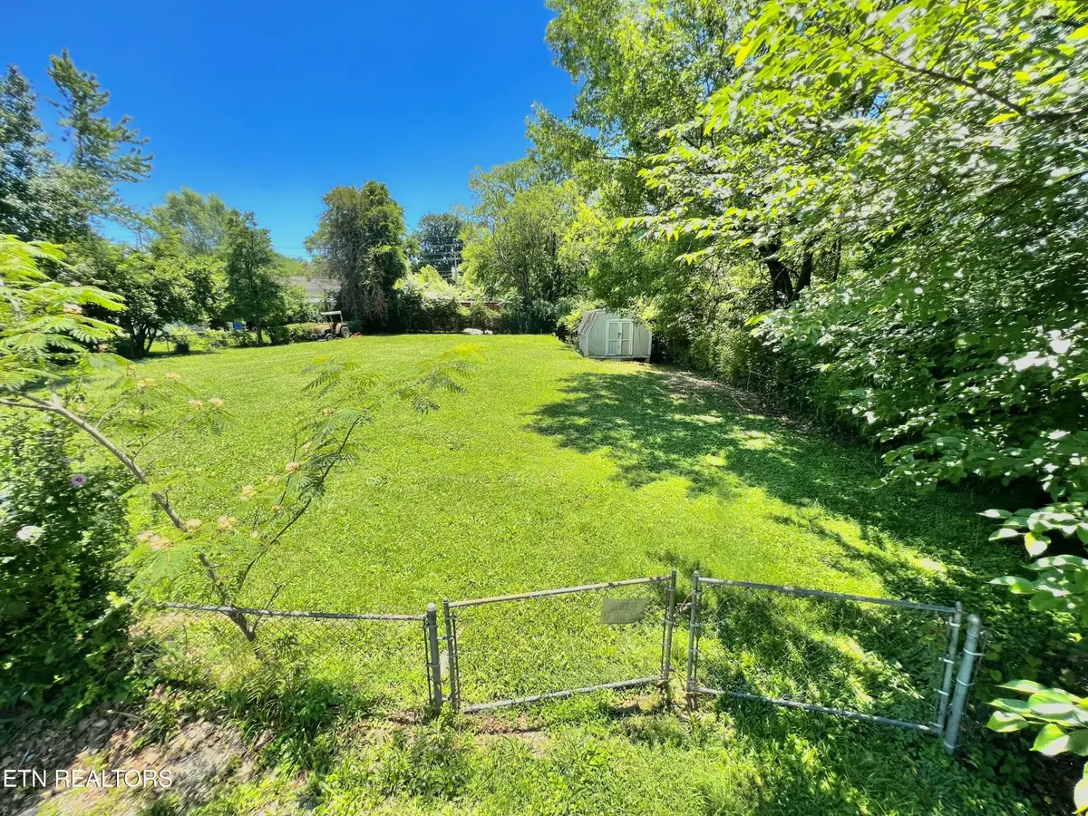 3812 Reagan Ave, Knoxville, TN 37919 - #1
