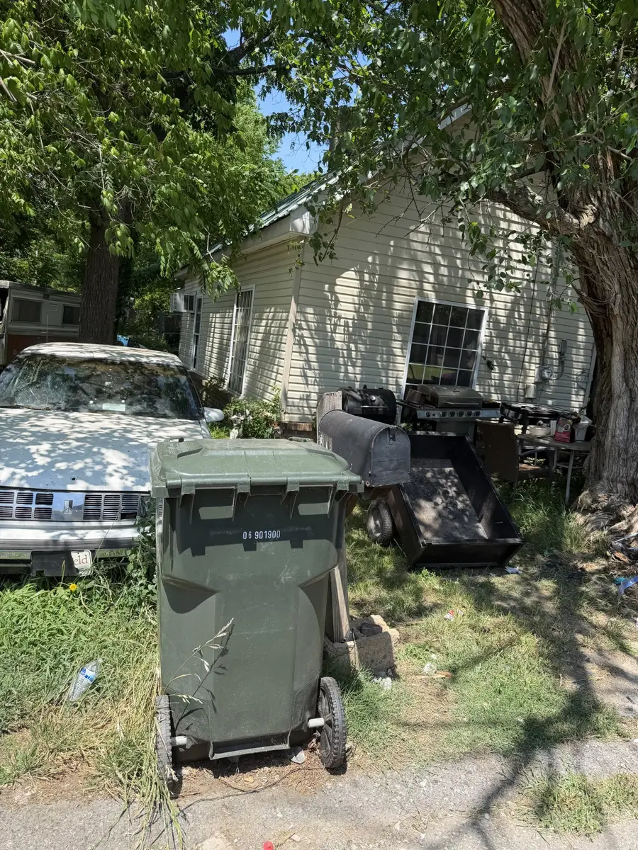 304 20th Ave E, Springfield, TN 37172 - #3