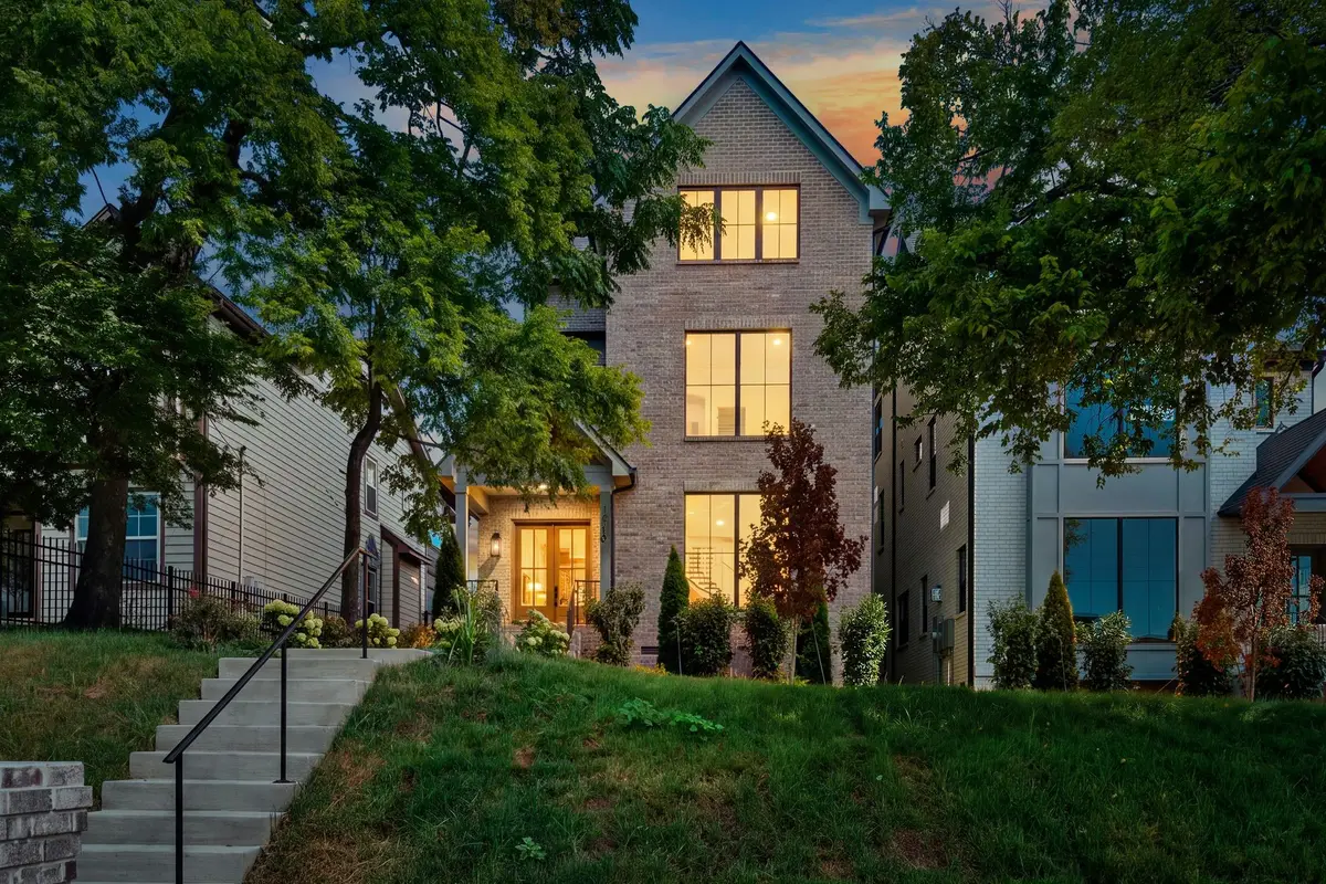 1010 Argyle Ave, Nashville, TN 37203 - #1