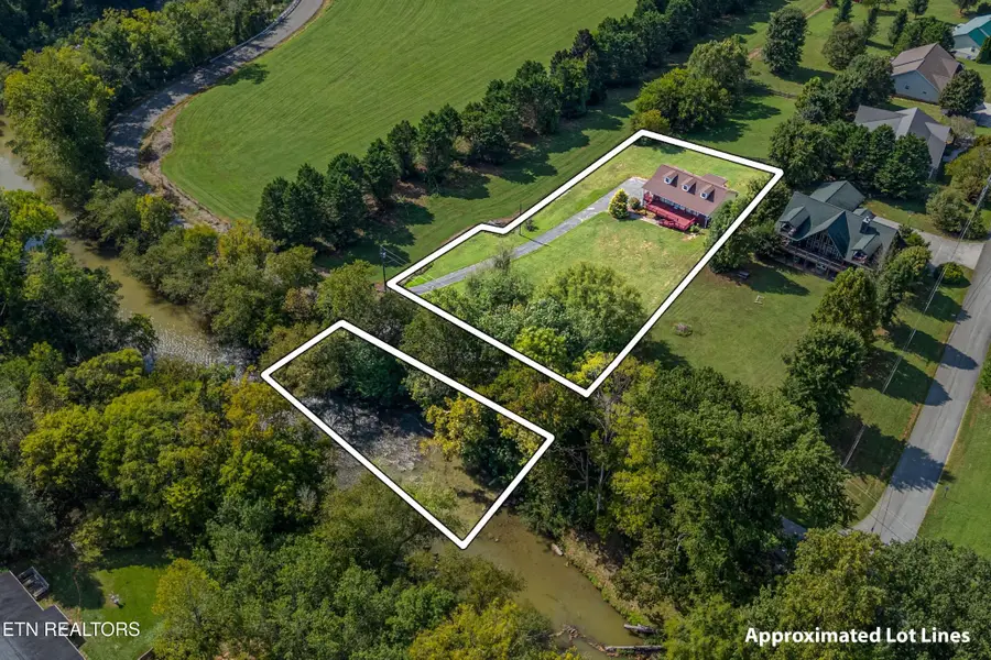 2255 Red Bank Rd, Sevierville, TN 37876 - #3
