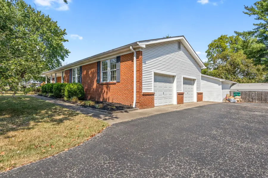 312 Old Mount Juliet Rd, Mount Juliet, TN 37122 - #3