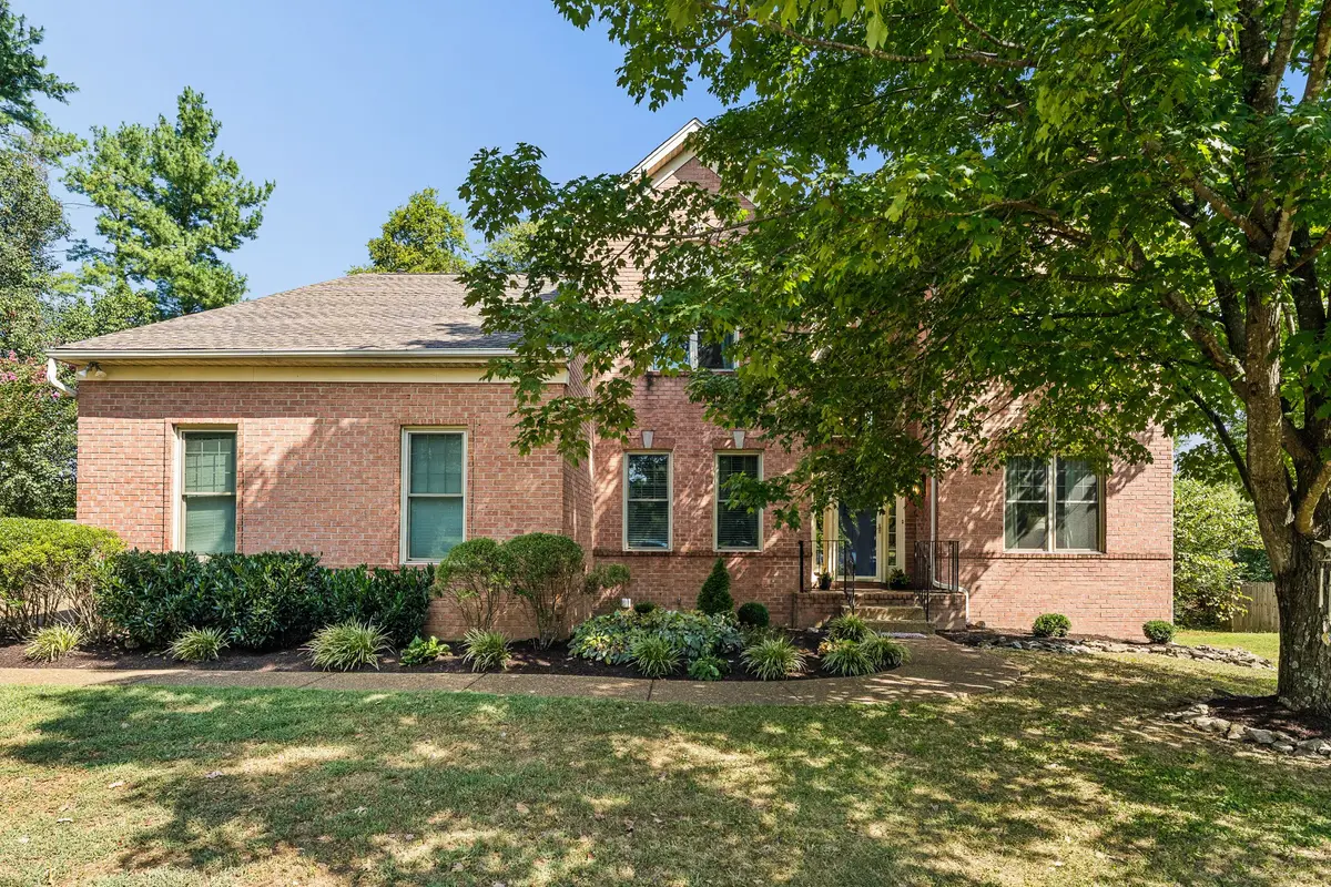 5800 Cross Pointe Ln, Brentwood, TN 37027 - #1