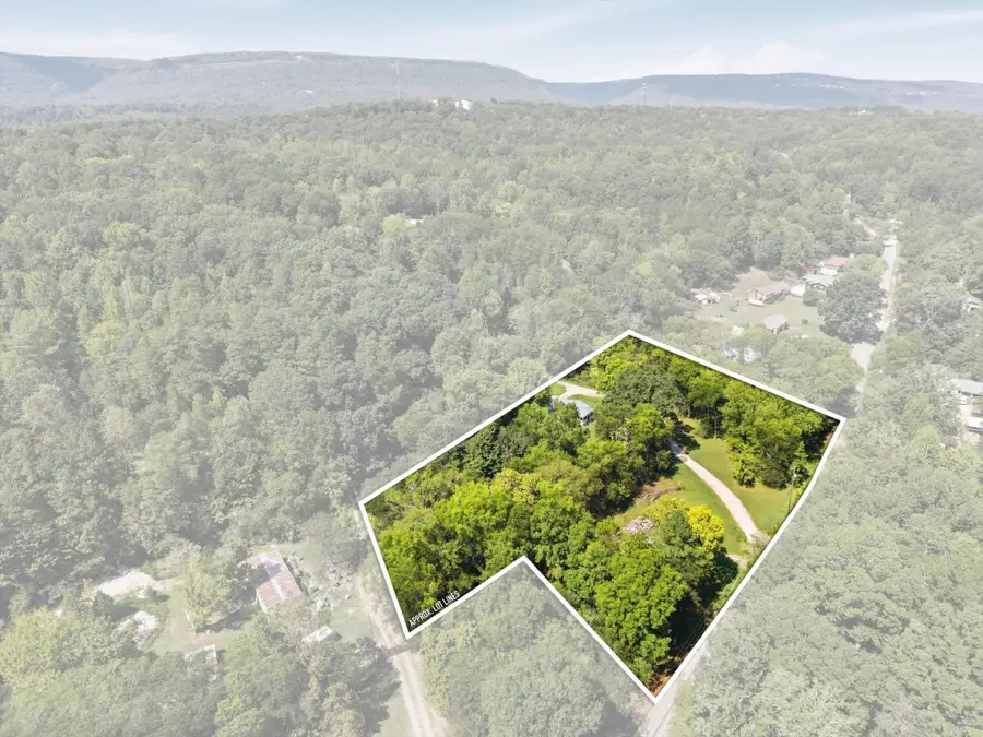 7421 Harper Road, Hixson, TN 37343 - #2