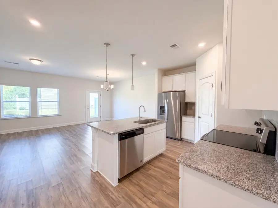 952 Oak Ridge Ln, Columbia, TN 38401 - #3