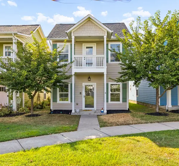 2031 Village Park Cir, Old Hickory, TN 37138