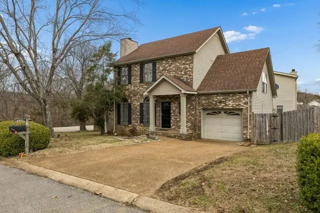 7701 Poplar Ridge Dr, Nashville, TN 37221 - #1