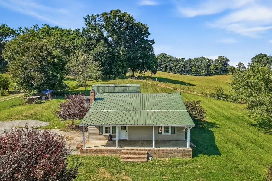 3863 York Hwy, Gainesboro, TN 38562 - #2