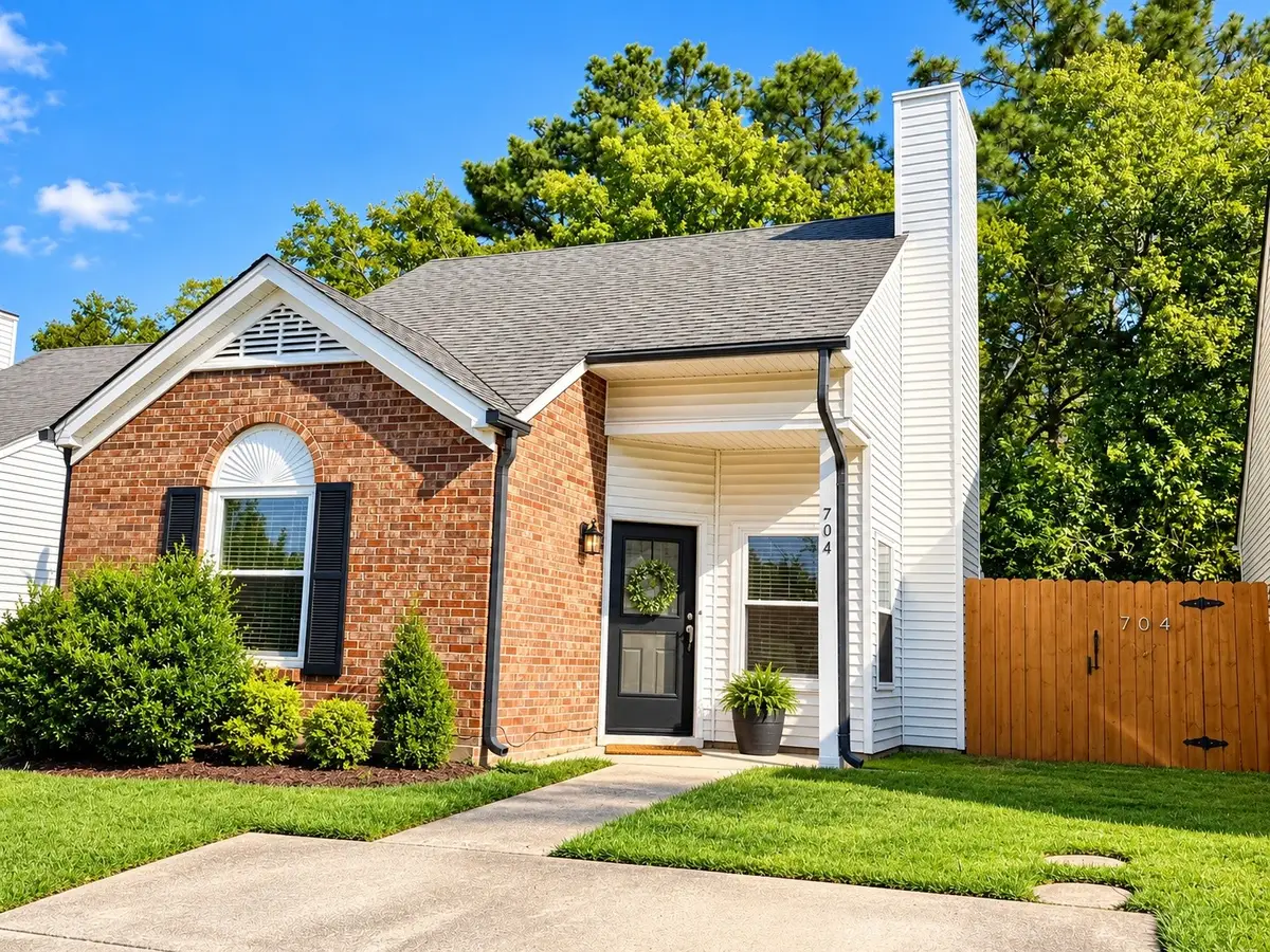 704 Maple Pl, Nashville, TN 37216 - #1